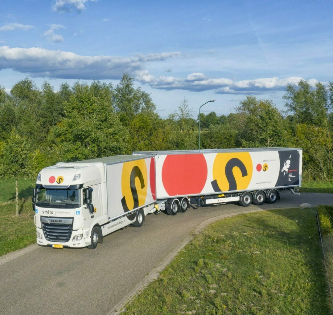 Opleiding Chauffeur LZV van Smits Opleidingen in Oss